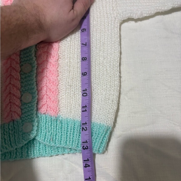 Vintage Pink and White Cozy Knit Sweater - Picture 6 of 7